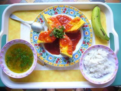 DINH DƯỠNG CẦN THIẾT CHO BÉ