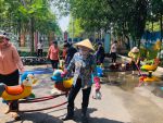 rửa đồ chơi