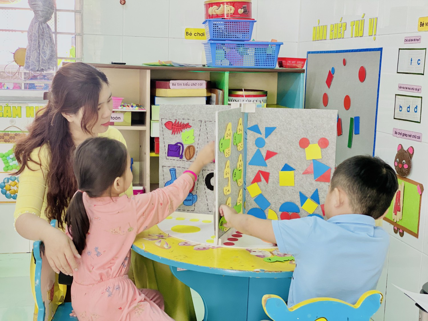 hình áo dài 5