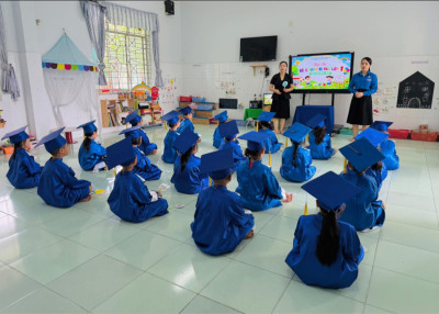 Hội thi bé chuẩn bị vào lớp 1