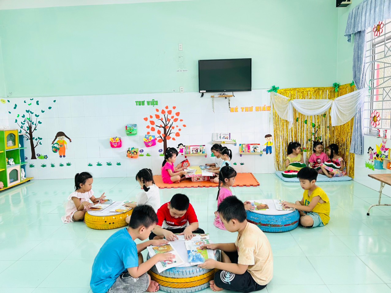 TRƯỜNG MẦM NON HOA CÚC HƯỞNG ỨNG NGÀY SÁCH VÀ VĂN HÓA ĐỌC VIỆT NAM  NĂM 2023