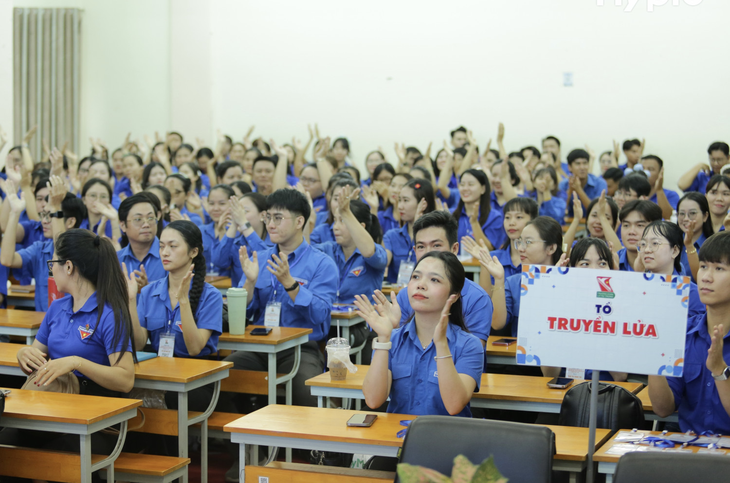 Bí thư Đoàn thanh niên Trường Mầm Non Hoa Cúc tham gia lớp tập huấn bồi dưỡng cán bộ đoàn giáo viên mầm non, tiểu học, trung học cơ sở năm học 2025-2026